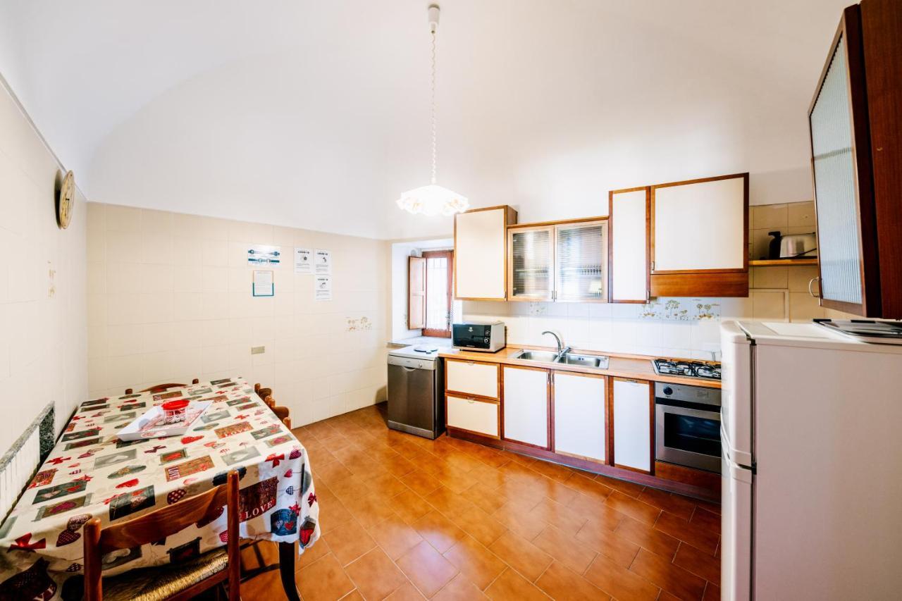 Appartamento Ilaria In Villa Laura Скала Екстериор снимка